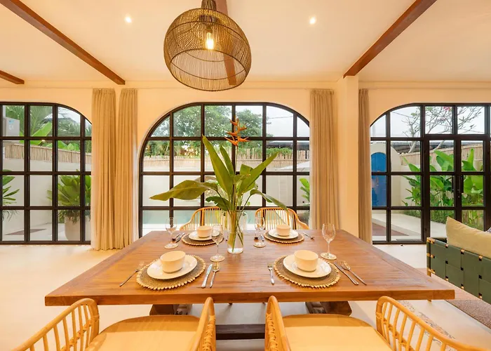 Kavana Elan 2br Private Pool - 5 Mins To Berawa チャングー