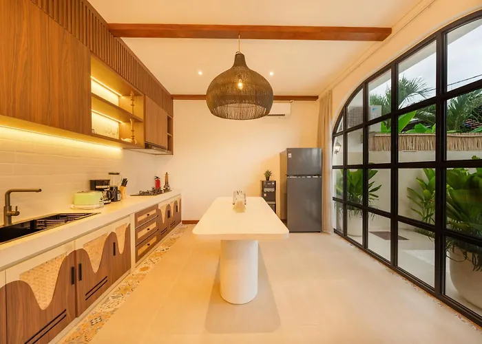 Kavana Elan 2br Private Pool - 5 Mins To Berawa ヴィラ